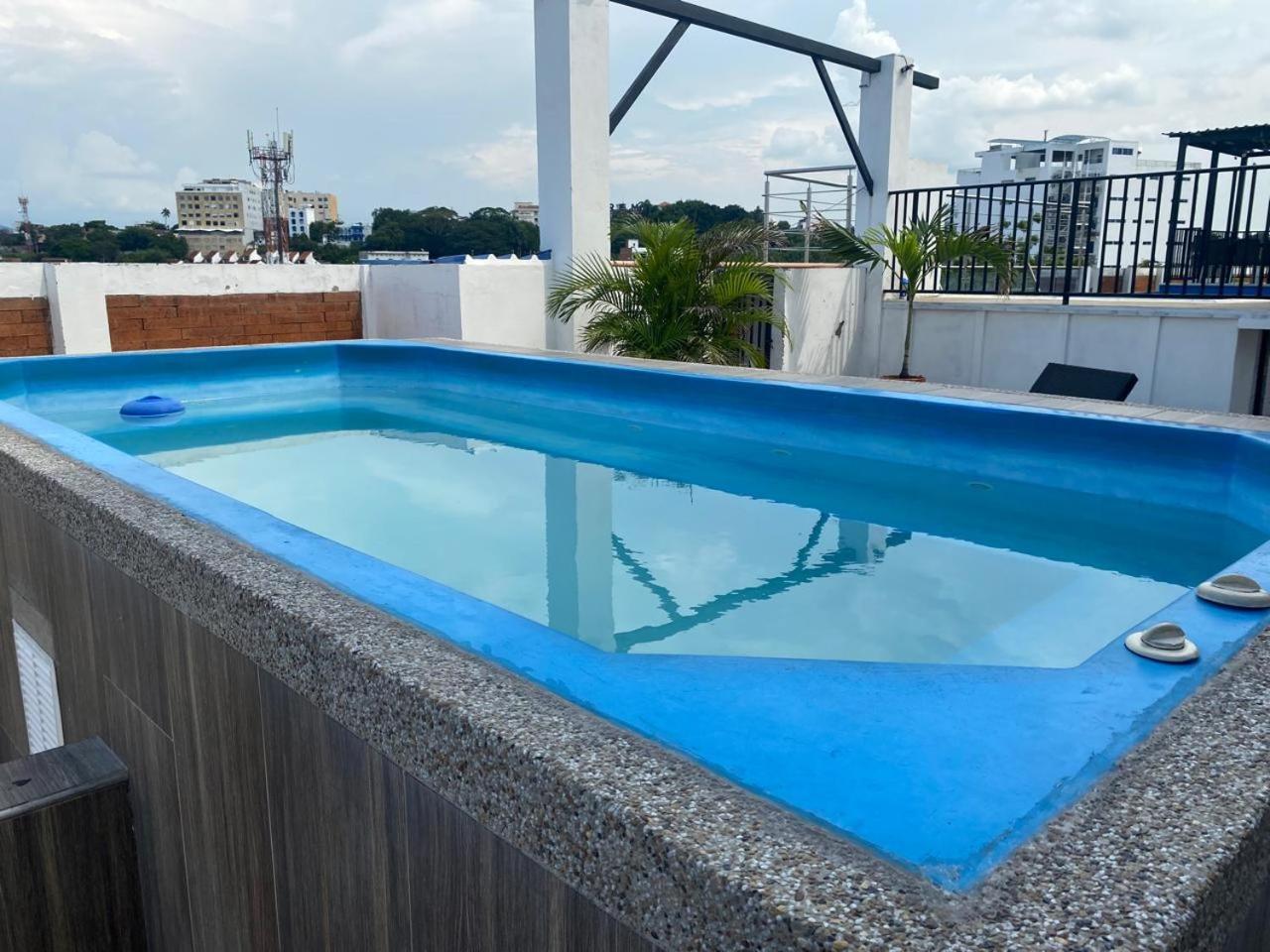 Hotel Inara Spa Хирардот Екстериор снимка